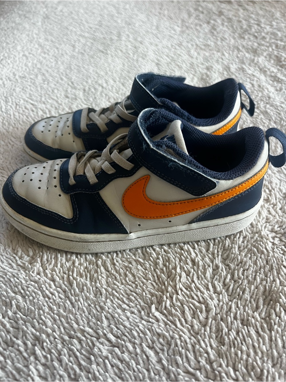Nike Kids Navy, White & Mustard Yellow Velcro Low-Top Sneakers